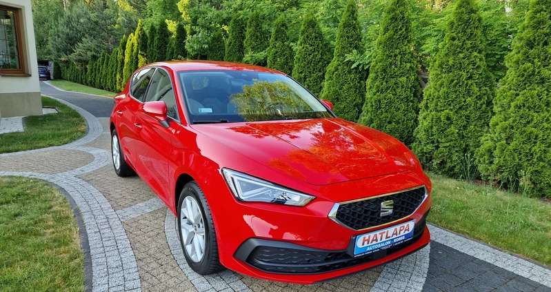 Seat Leon cena 99900 przebieg: 29000, rok produkcji 2022 z Przemyśl małe 254
